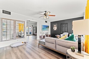 TV connectée, cheminée