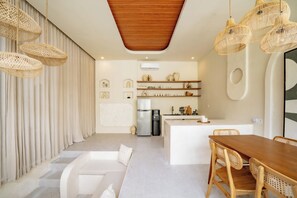 Villa, 3 Bedrooms, Pool View | Living area | 43-inch Smart TV with digital channels - Casa Coco Pererenan (Canggu)