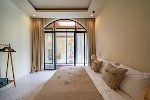 Villa, 3 Bedrooms, Pool View | In-room safe, blackout curtains, free WiFi, bed sheets - Casa Coco Pererenan (Canggu)
