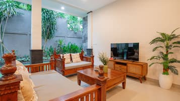 Family Villa | Living area