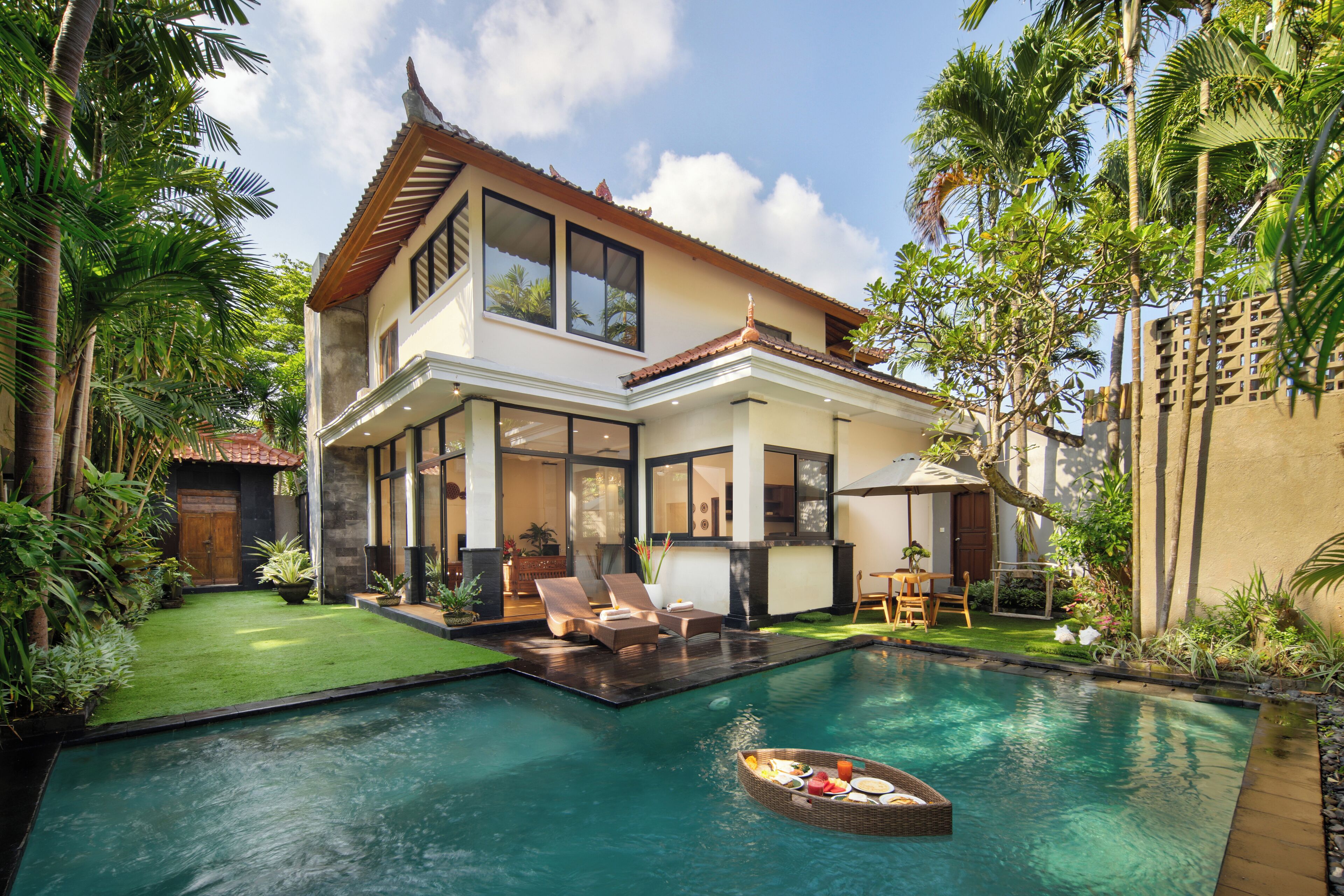 ファミリー ヴィラ 3 ベッドルーム プライベートプール | ガーデン ビュー