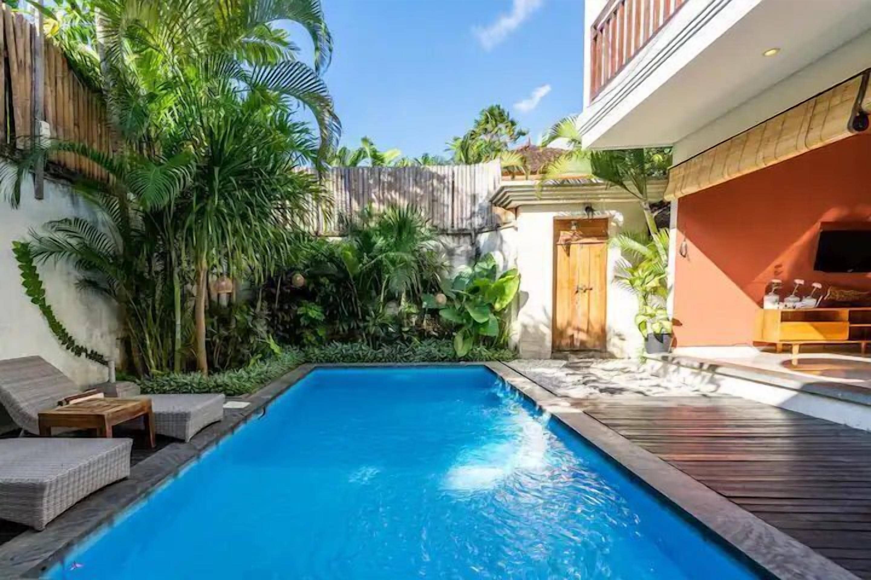 Deluxe-Villa, eigener Pool | Schreibtisch, laptopgeeigneter Arbeitsplatz, kostenloses WLAN