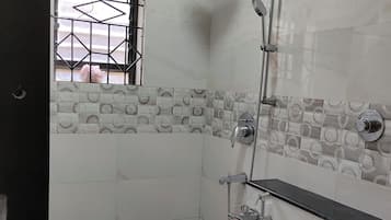 Toallas, jabón, papel higiénico