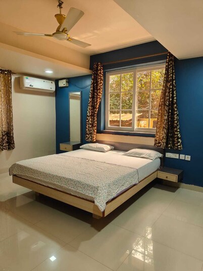 Peaceful 2-bedroom apartment in charming Colva perfect for relaxing