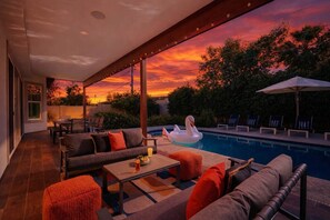 Pool - Contour - Priv Pool- Fun Design- Mins 2 everything (Phoenix)