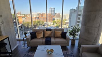 TV connectée, écrans d'ordinateur, imprimantes