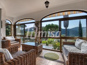 Interior - Villa Florència: Your new exclusive option in Calonge - Costa Brava. (Calonge i Sant Antoni)