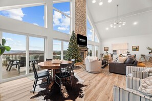 Smart TV, fireplace, video games