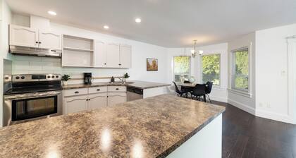 The Langley Courtyard Home | 2BR, 2BA for 6 Guests