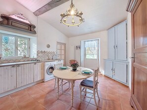 Interior - Le Four à Chaux by Interhome (Epargnes)