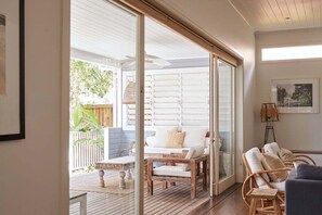 TV - Kia Ora Beach Houses of Byron (Byron)