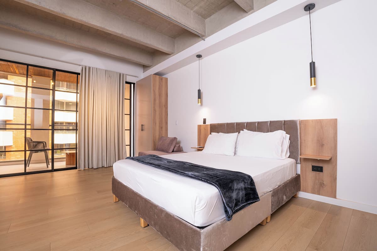 In-room safe, desk, laptop workspace, blackout drapes