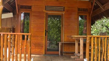 標準洋房, 海灘景觀 | 露台/庭院