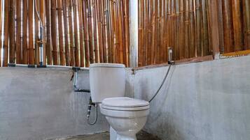 Standard Bungalow, Beach View | Bathroom