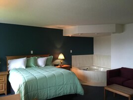 Desk, soundproofing, free WiFi, wheelchair access