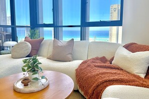 公寓, 1 間臥室, 陽台, 海景 | 起居區 | 平面電視