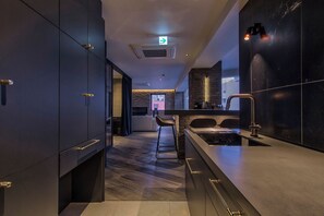 Interior - The Brick Base Yokohama – Top Floor 2BR Penthouse (Yokohama, Kanagawa Ward, Daimachi, 15-1   横浜西口Ksビル)