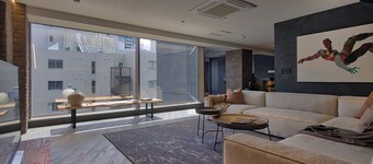 The Brick Base Yokohama – 最上階2BR ペントハウス