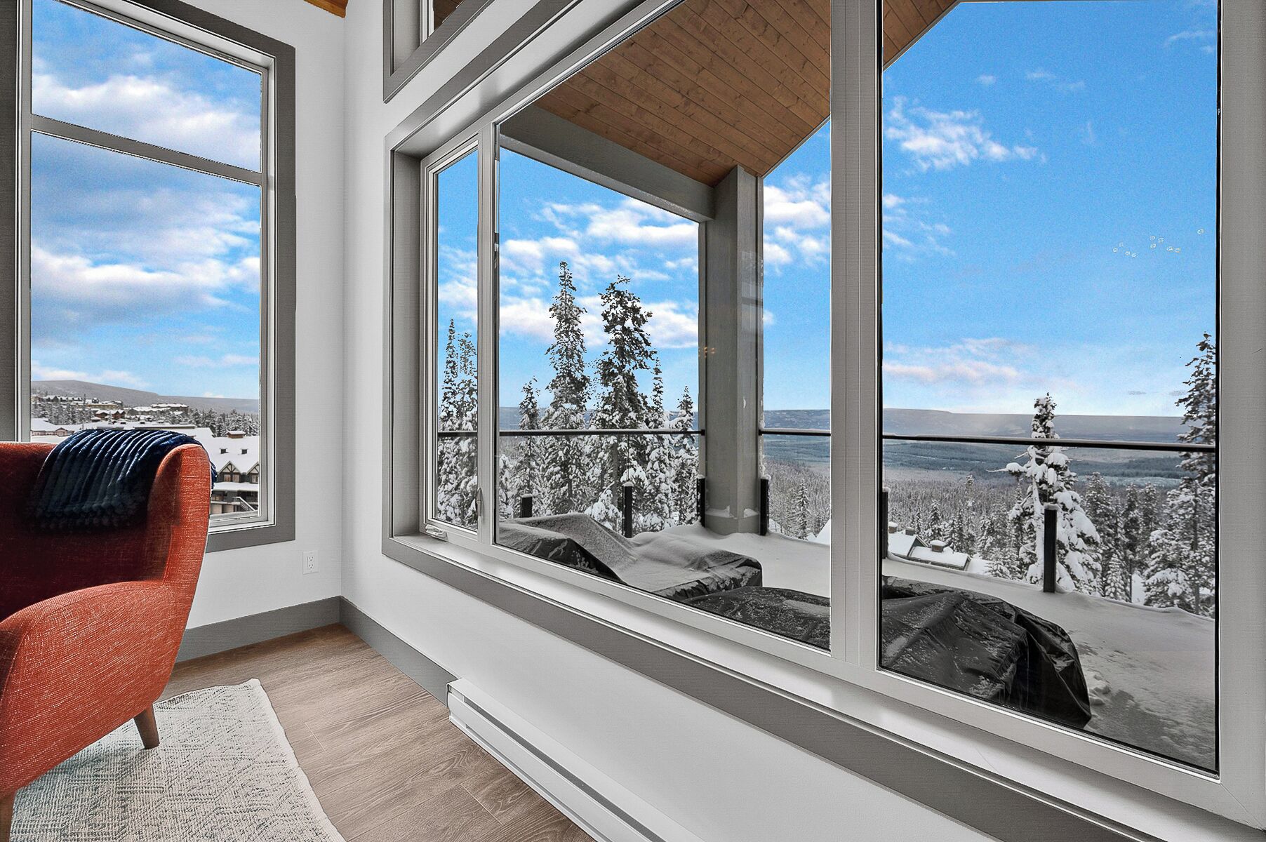 Deluxe Chalet, 5 Bedrooms, Mountain View, Slope side | Interior