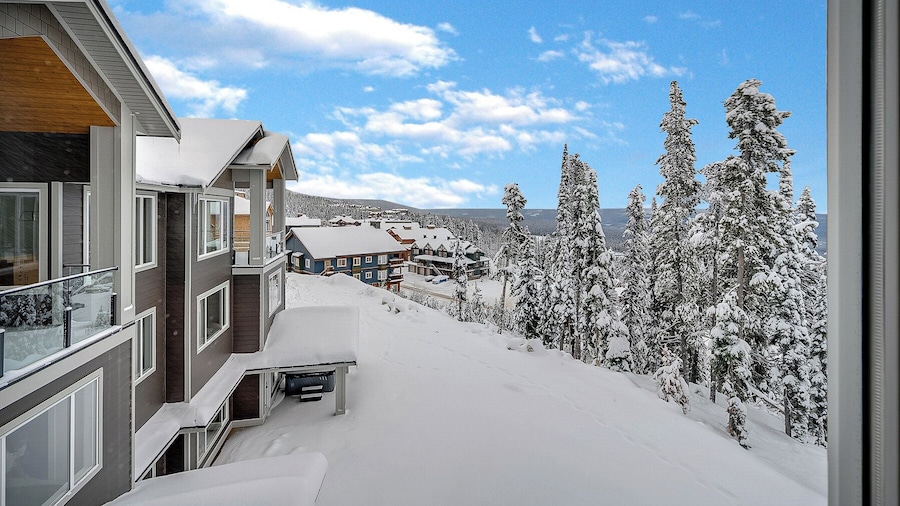 Western Star Chalet Ski In Out w Mtn View