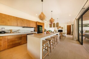 Fridge, oven, stovetop, dishwasher - Aman Amed Lima 3BR Villa w/ Panoramic Ocean Views (Purwakerti)