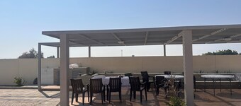Gorgeous 4-bedroom Chalet with Pool in peaceful Rumais