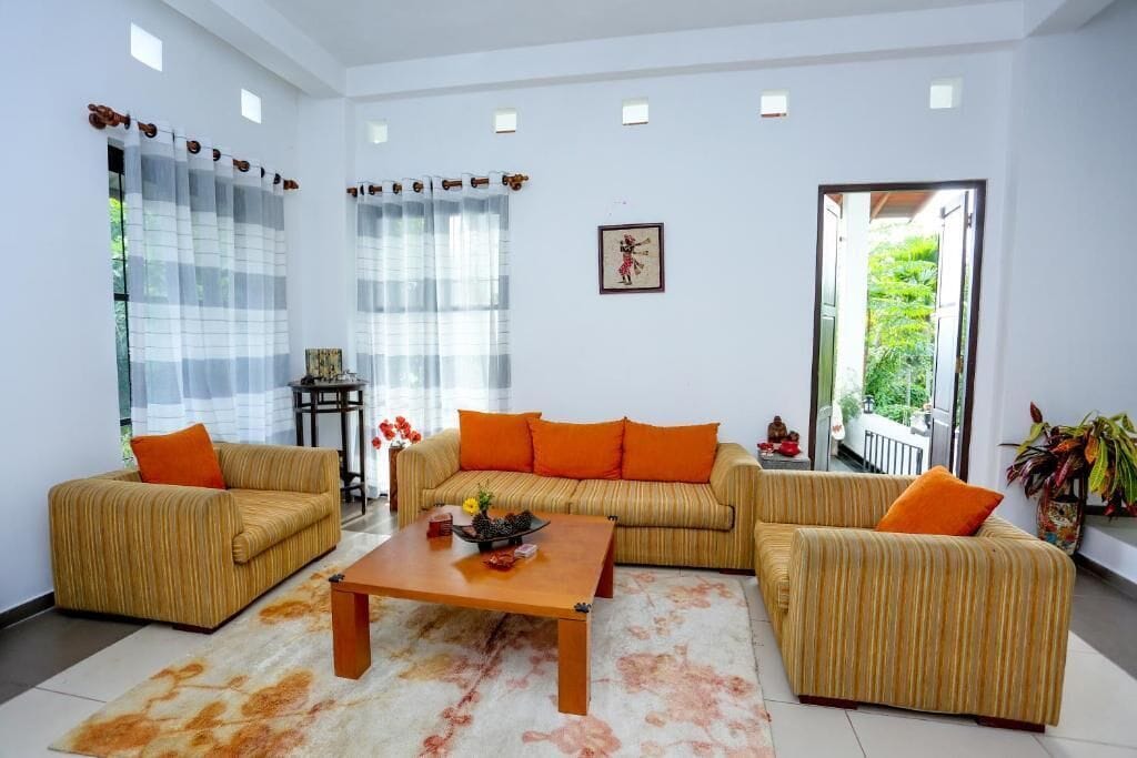 디럭스 하우스, 발코니, 산 전망 | 다리미/다리미판