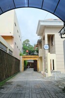 Fachada de la propiedad