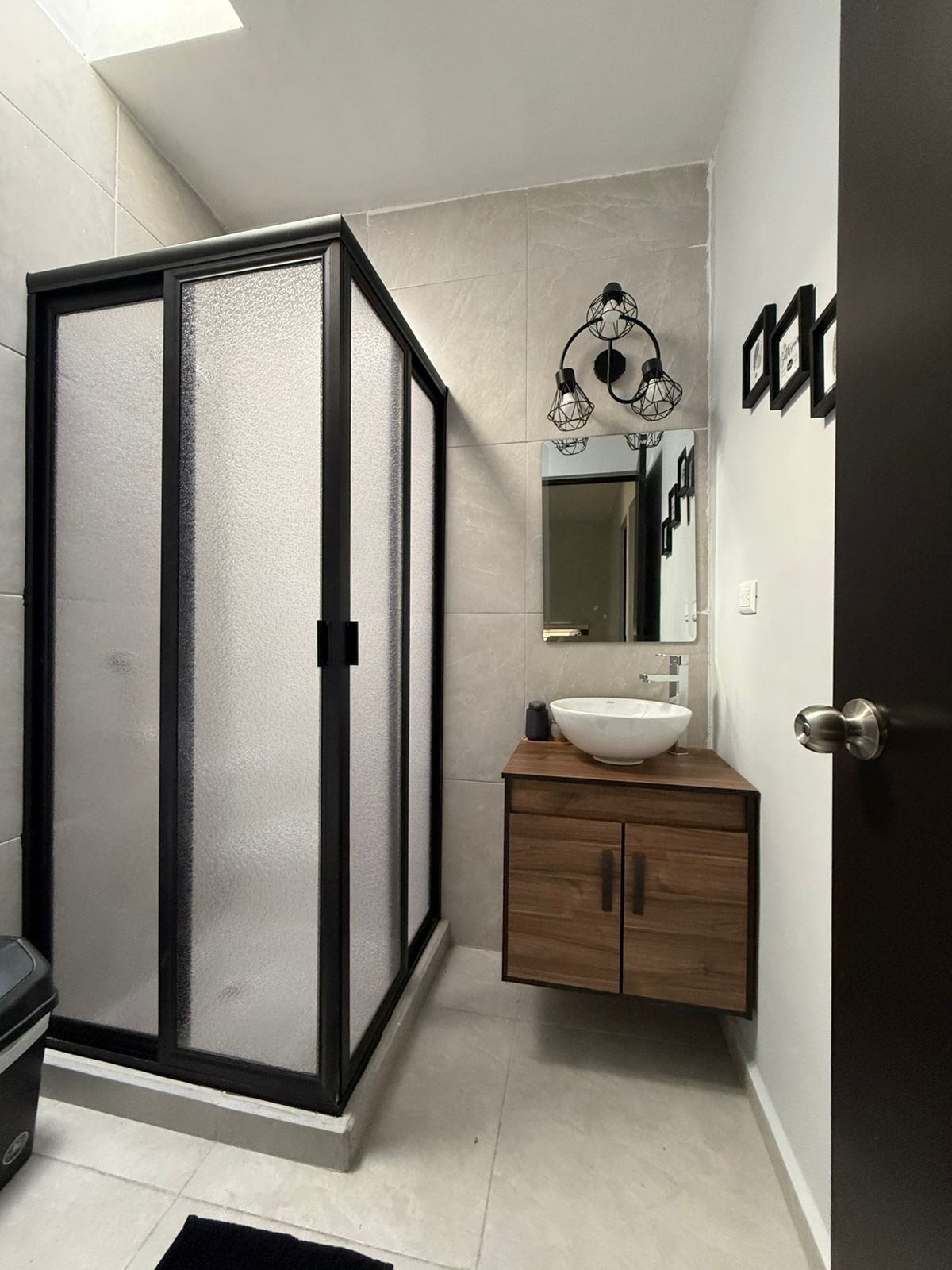 Towels, soap, toilet paper