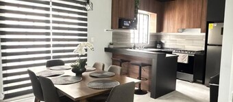 Casa La Amistad. Comfortable home with 3 bedrooms and 2.5 baths