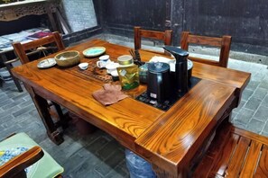 Lobby lounge - Tuoshui Ballad Courtyard Boutique Inn (Fenghuang)