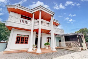 Voorkant van accommodatie