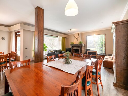 Spacious villa with private cinema, wellness