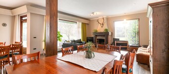 Spacious villa with private cinema, wellness