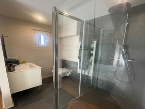Apartment | Bathroom - Cozy Apartment for 2 in Antibes (Antibes)