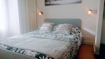 1 bedroom, iron/ironing board