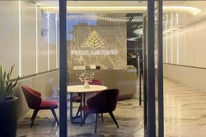 Reception - Kluxstay Saigon Airport ParkLegend Suite (Tan Son Hoa)