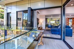 Interior - Hidden Cove 17 (Hamilton Island)