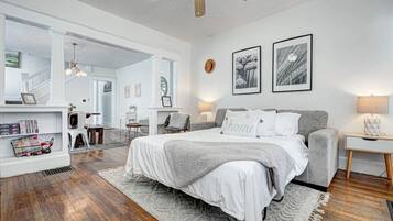 Rumah Keluarga, balkon | Tirai kedap cahaya, setrika/meja setrika, dan Wi-Fi gratis