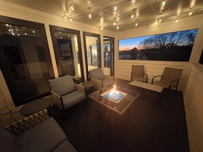 Property grounds - Brand New 4BR house w Patio and skyline views (Indianapolis)
