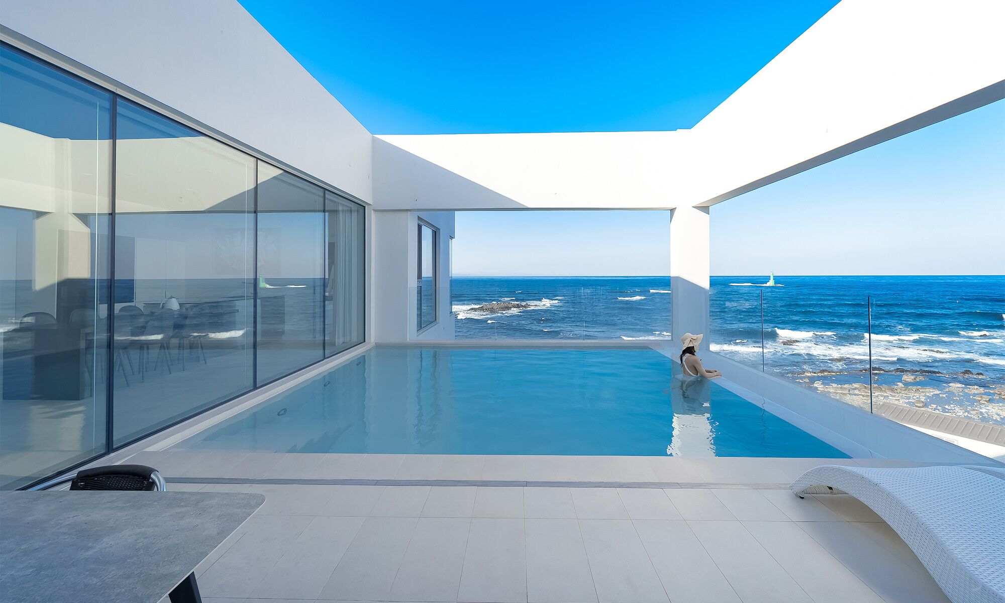 Suite, Ocean View | Free WiFi