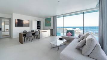 B101(PREMIER SUITE) | Free WiFi