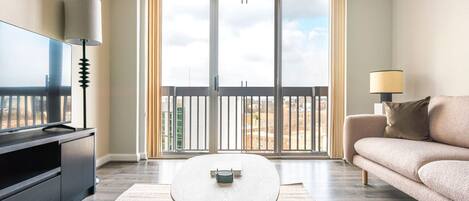 Fernseher, Stereoanlage