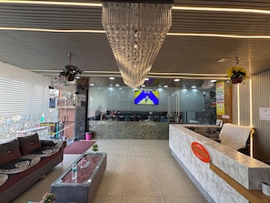 Reception - Shree Priya Priyatam Dham (Vrindavan)
