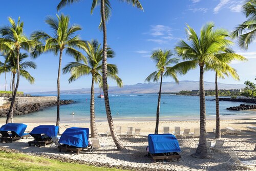 Hale Maluhia: Cozy 2BR condo in Mauna Lani, perfect for a serene getaway.
