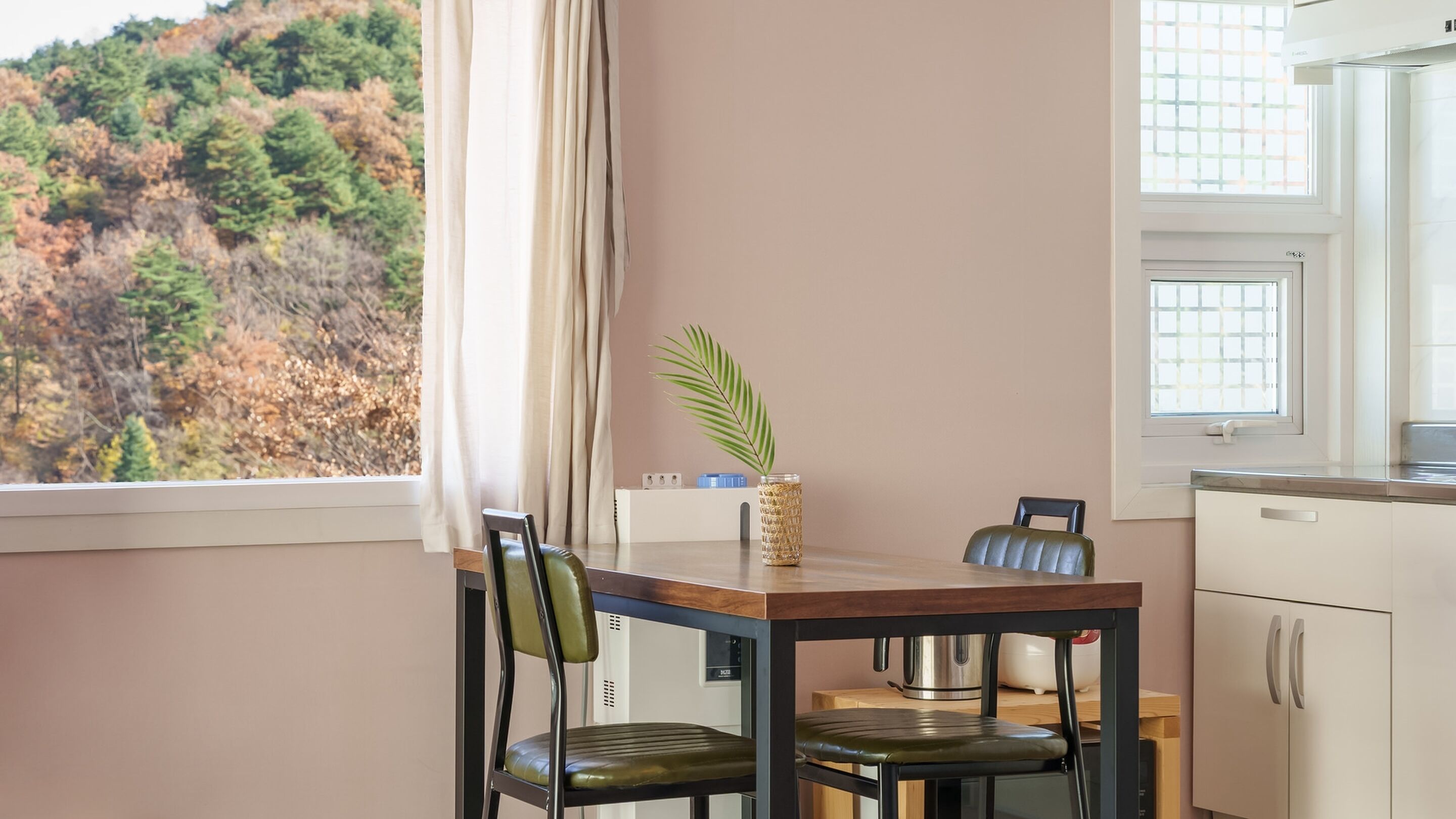 Basic Room, 1 Bedroom (Gray House2 (BBQ/Distant Ocean View)) | 1 bedroom, free WiFi