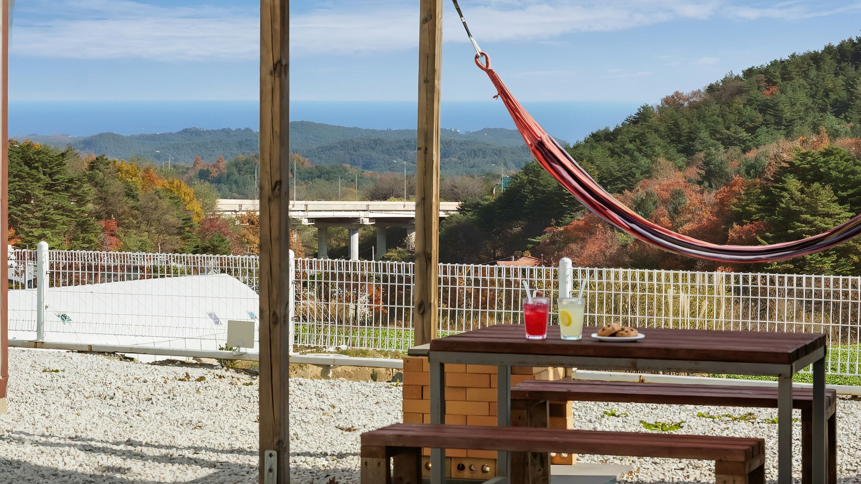 Basic Room, 1 Bedroom (White House2 (BBQ/Distant Ocean View)) | 1 bedroom, free WiFi