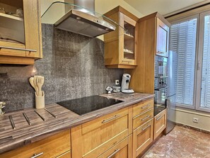 Microonde, forno, piano cottura