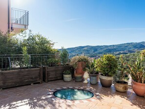 Property grounds - Casa Isa by Interhome (Civezza)