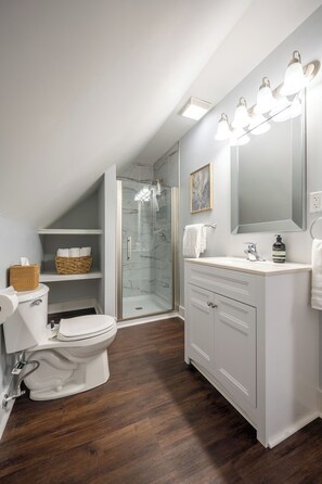 บ้านพักสำหรับครอบครัว | ห้องน้ำ | ของใช้ในห้องน้ำฟรี, ผ้าเช็ดตัว, สบู่, ยาสระผม